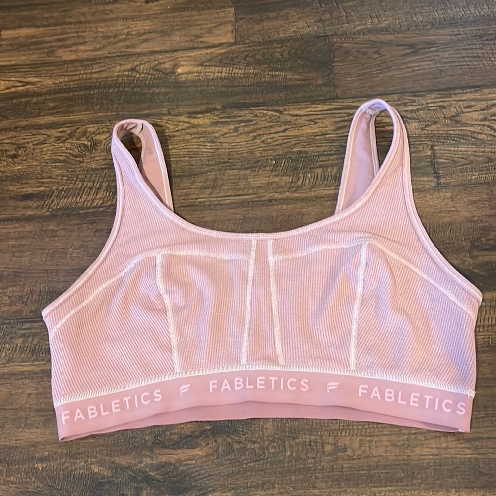 Fabletics sports bra